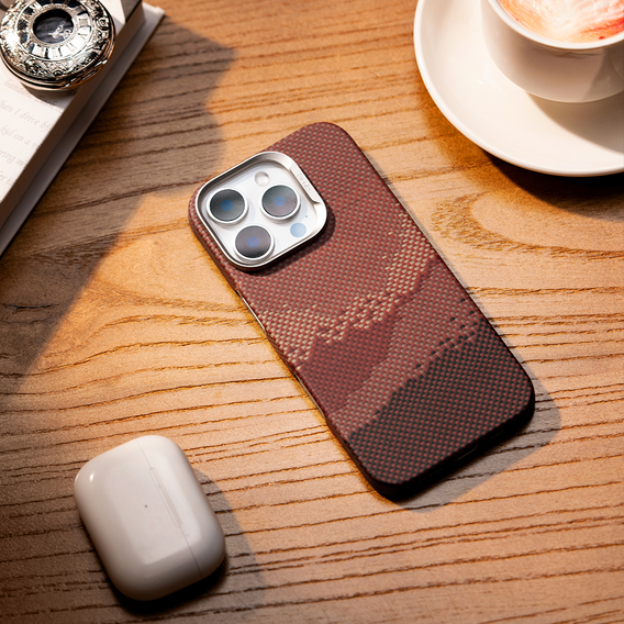 Etui Benks Magnetic Golden Tide Kevlar 600D do iPhone 16 Pro Max