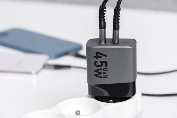 Szybka Ładowarka Sieciowa USB-A / USB-C 3A Forcell 45W PD QC 4.0, szara do Galaxy S23 S24 Ultra