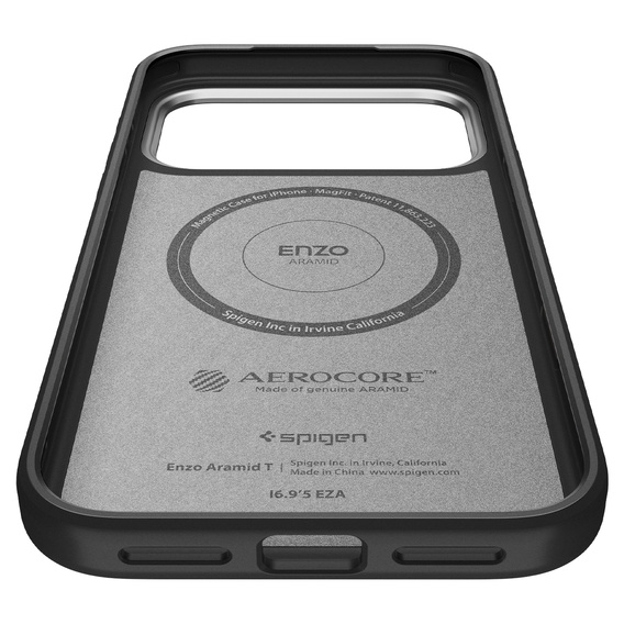 Etui Spigen Enzo Aramid Mag MagSafe do iPhone 17 Pro Max, carbon czarne / srebrne